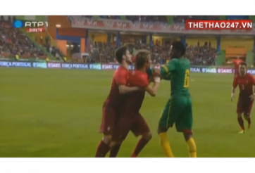 Video: Fabio Coentrao và Alex Song đòi tẩn nhau trên sân